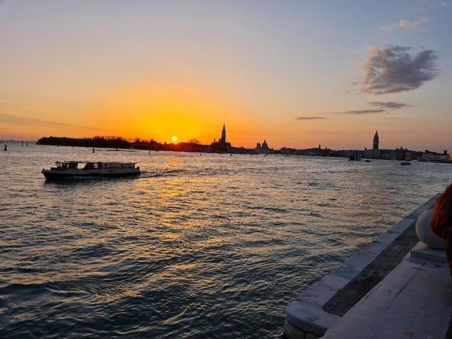 Luxury Apartment In Venice Exterior photo